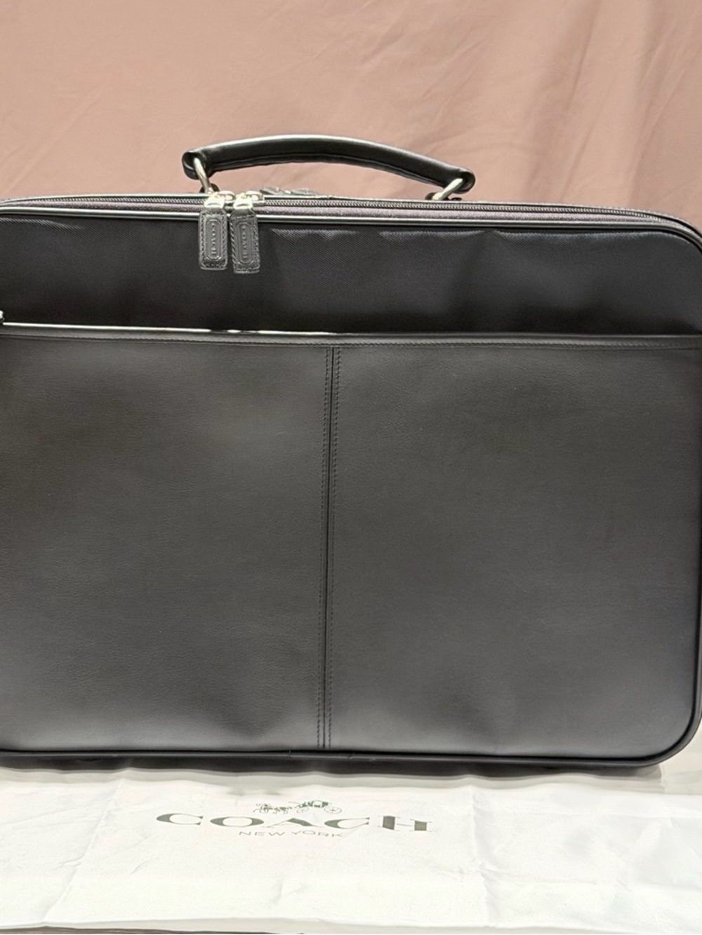 RARE AUTHENTIC Vintage Coach 98’ Black travel bag w/detachable strap #H8S-5490